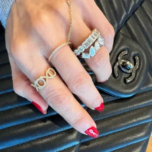 14KT Gold Diamond XOXO Ring