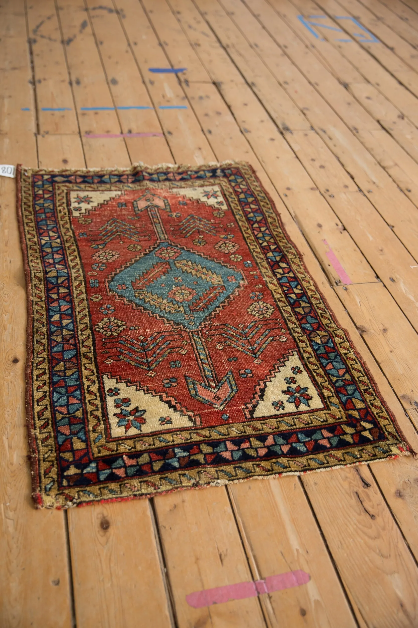 2.5x3.5 Antique Fine Heriz Rug