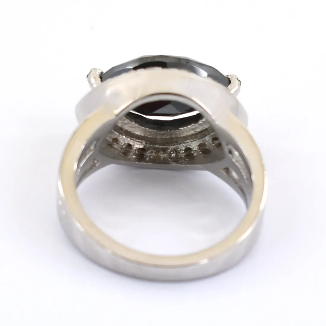 4.65 Ct Certified Black Diamond Solitaire Designer Ring with Diamond Accents, Stylish Look & Great Shine