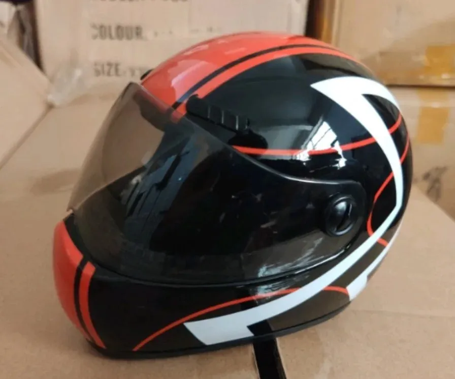 ATUBAN PawGuard: Feline Safety Chic Helmet