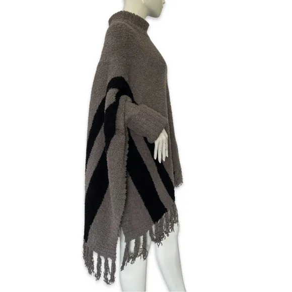 Barefoot Dreams Sweater Cozy Chic Beach Fringe Lounge Poncho