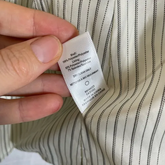 Bishop   Young Anthropologie brand White Tweed Blazer Gold Buttons Size L