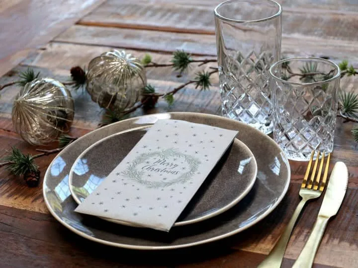 Chic Antique Juleserviet m. krans