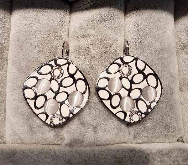 Chic Image White Earrings - 2"x2"