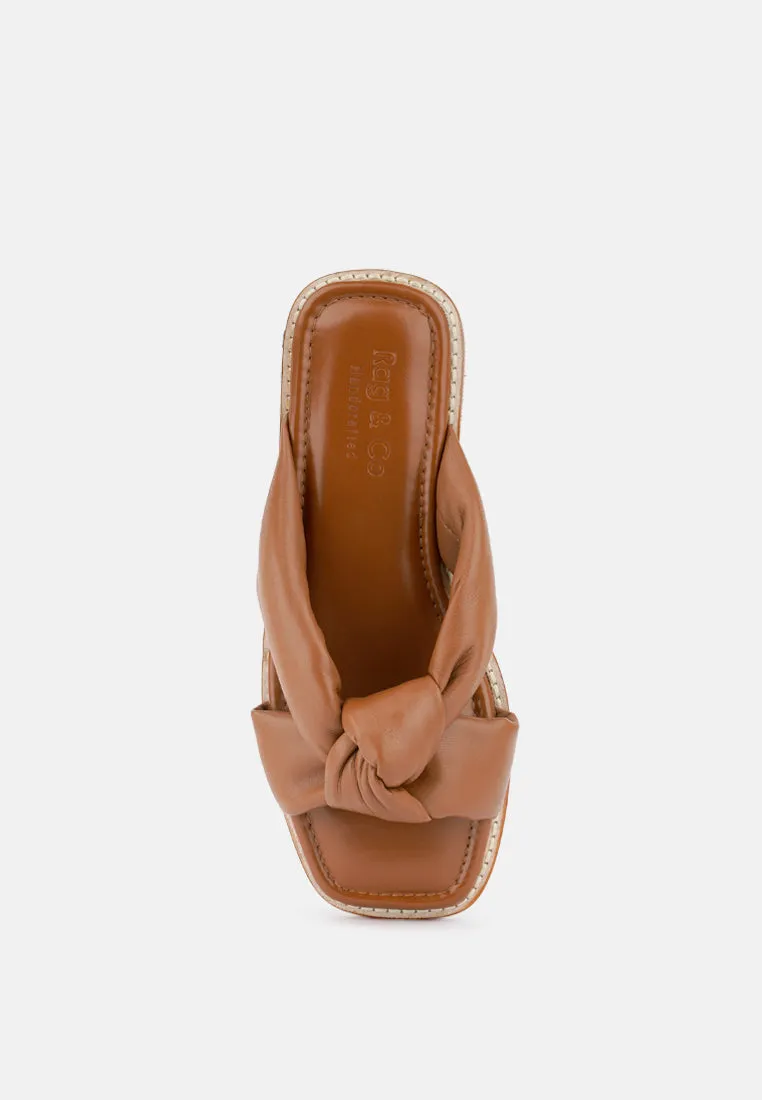 Chubs Puffy Strap Sliders Flat By Ruw