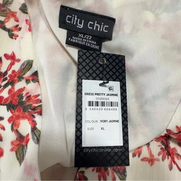 City Chic Pretty Jasmine Dress In Ivory Jasmine Size 22