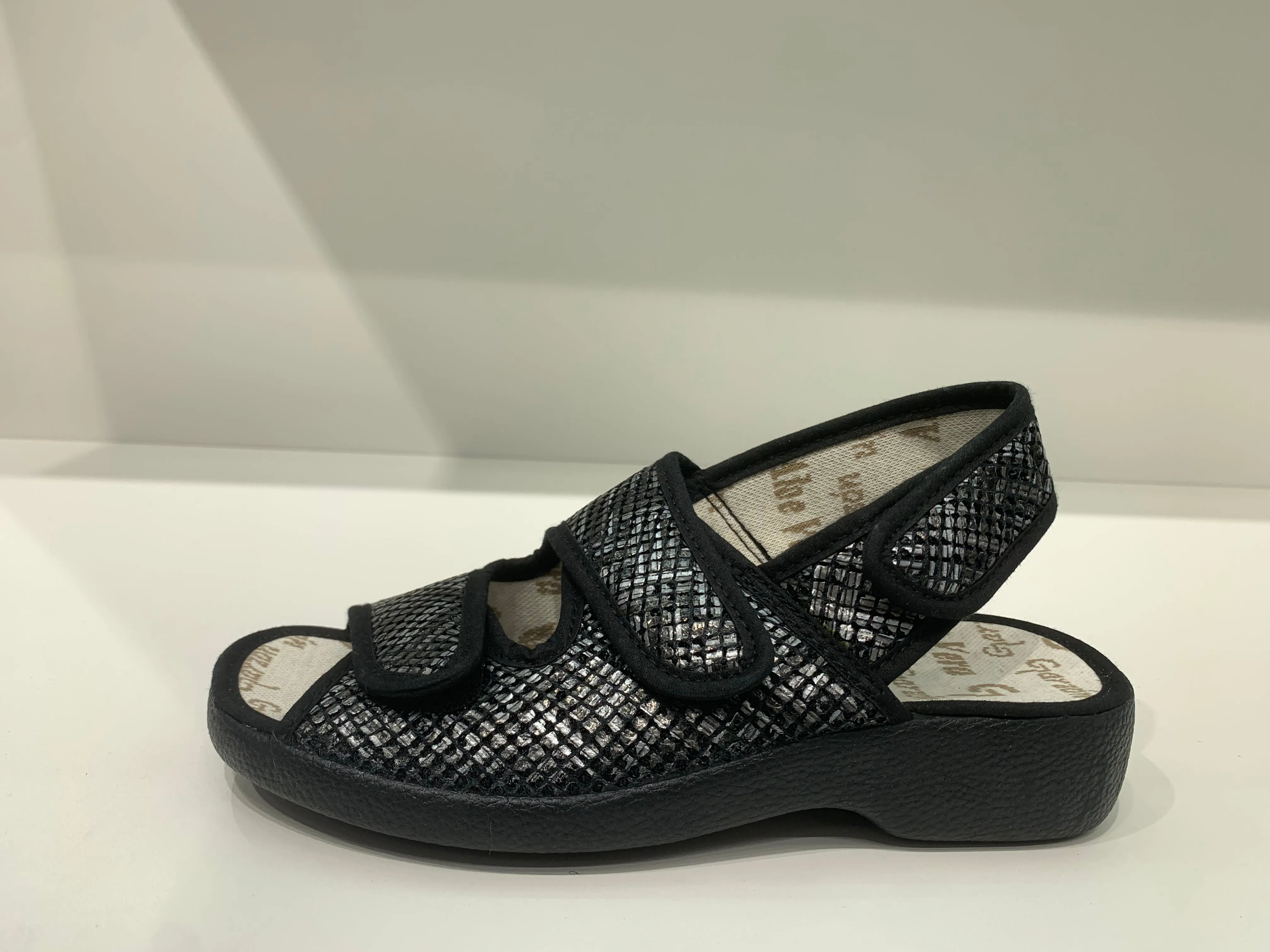 COMFORT STRAP BLACK