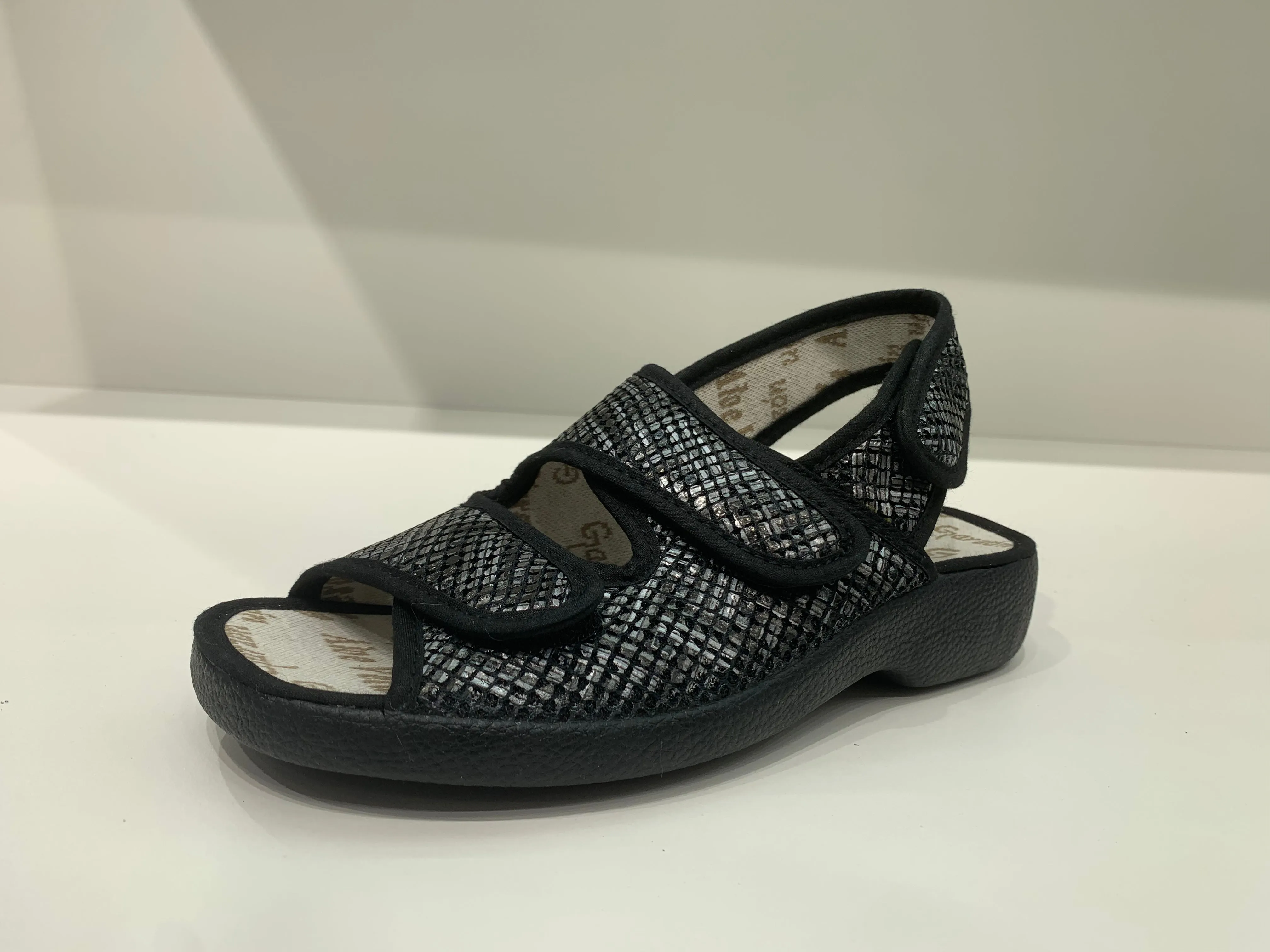 COMFORT STRAP BLACK