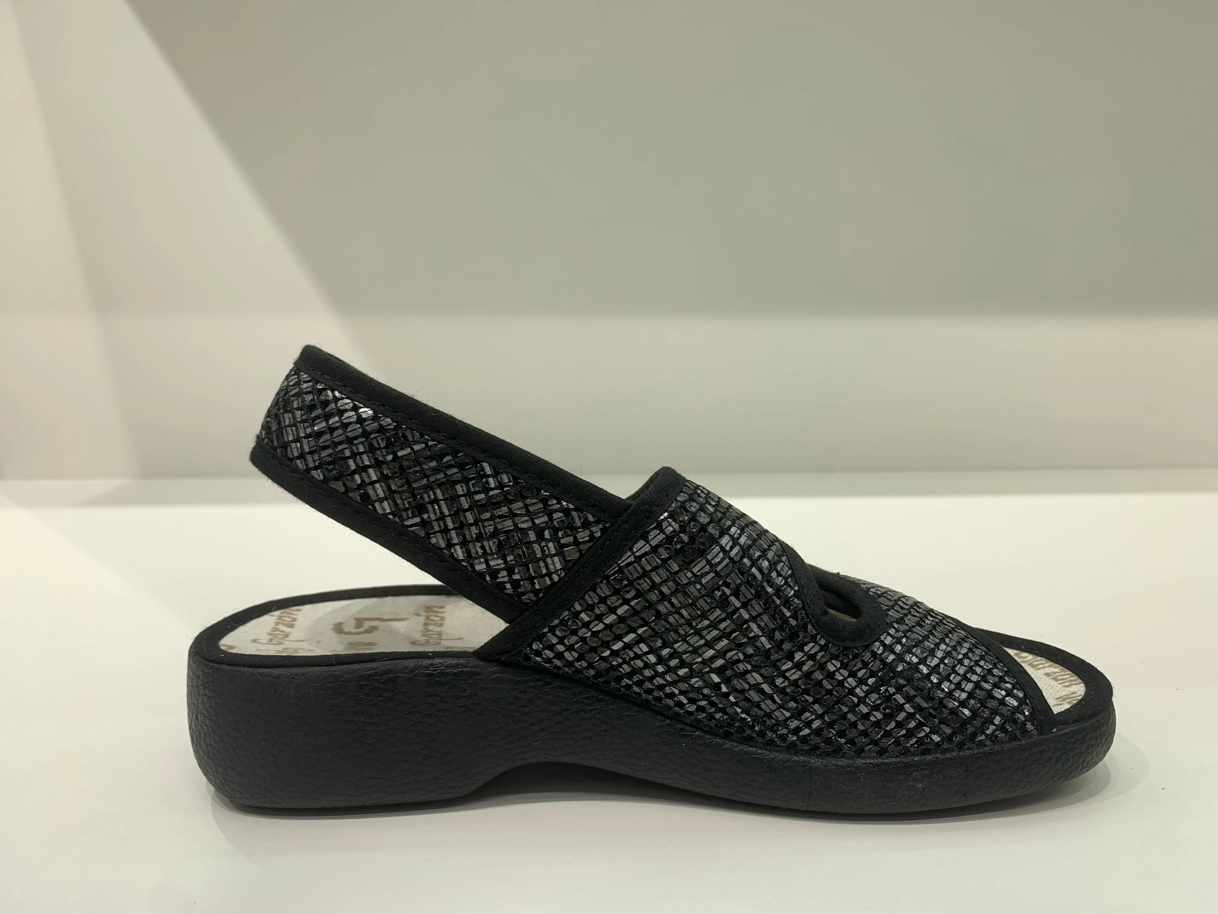 COMFORT STRAP BLACK