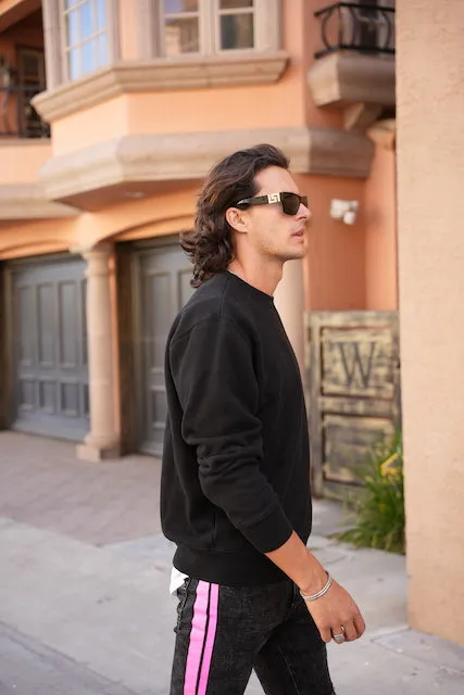 Crewnecks - Black
