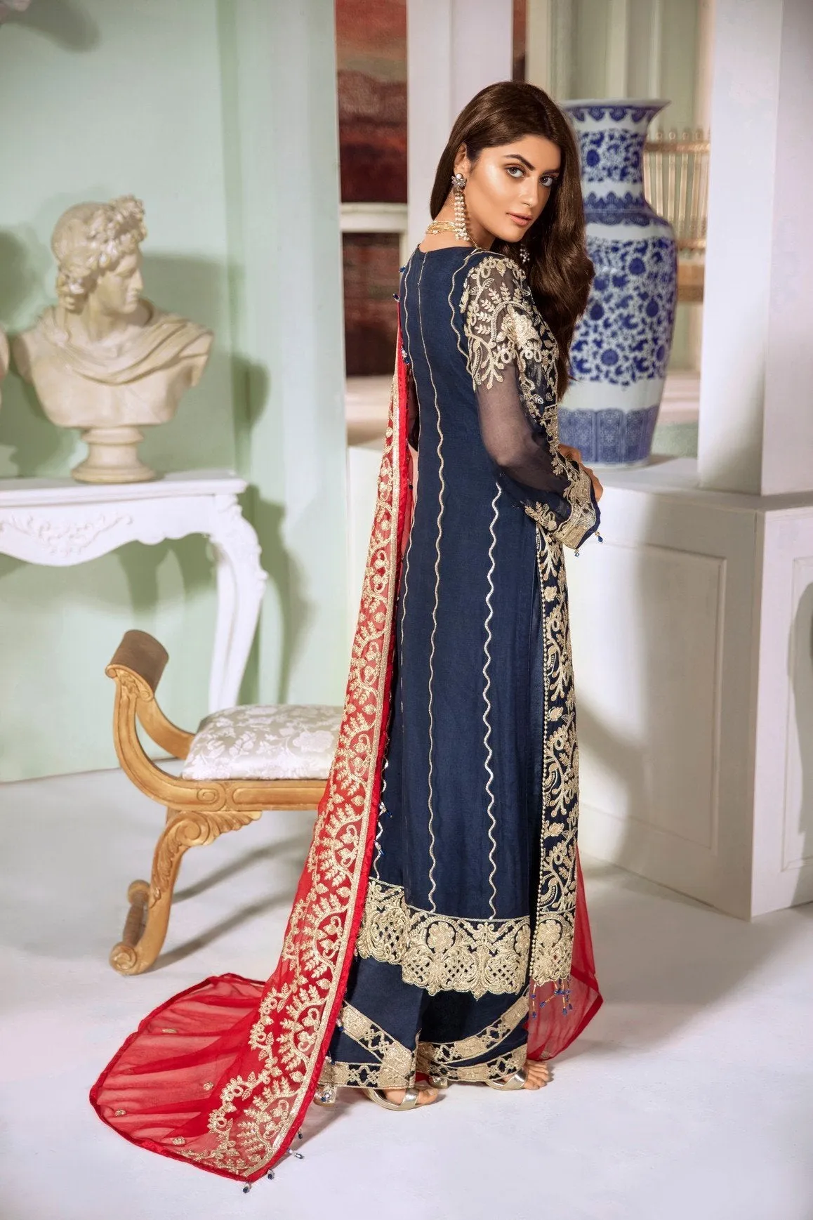 Eid Outfits in Stylish Design for Women #Z1004