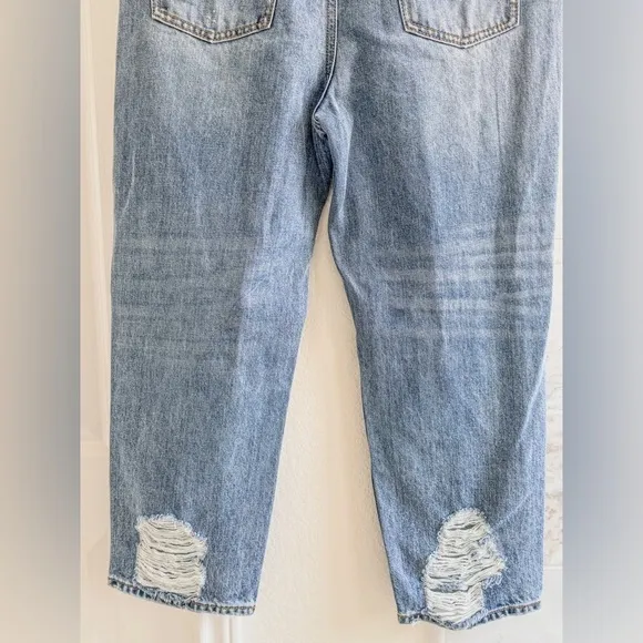 EVIDNT Los Angeles Distressed Cropped Jeans - Size 31, Stylish &amp; Modern
