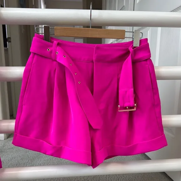 Generation Love Milo Crepe  Women's Pink Belted Cuffed Shorts NWT SZ 8