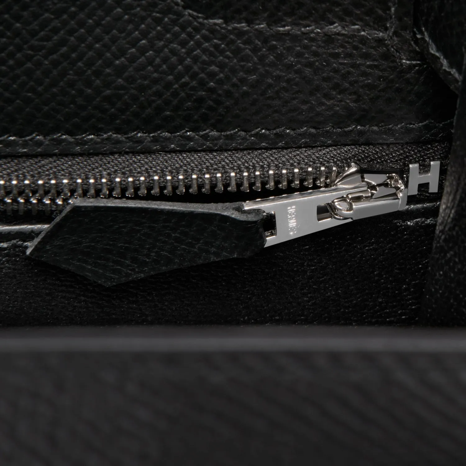 Hermes Kelly 28cm Black Epsom Sellier Palladium Hardware Shoulder Bag