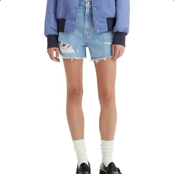 HIGH RISE HIGH WAIST DISTRESSED MOM SHORTS