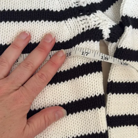 J Crew Rollneck Sweater Womens Medium Black White