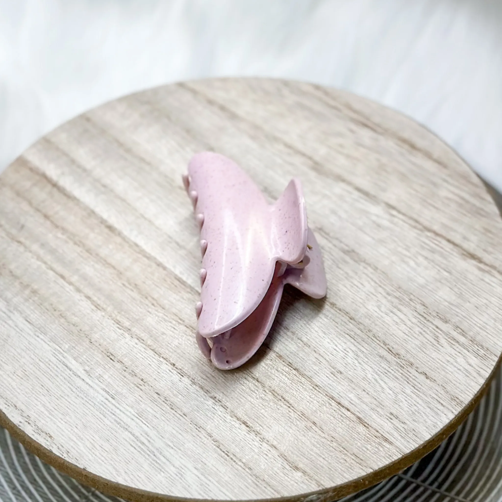 Light Pink Speckle Claw Clip