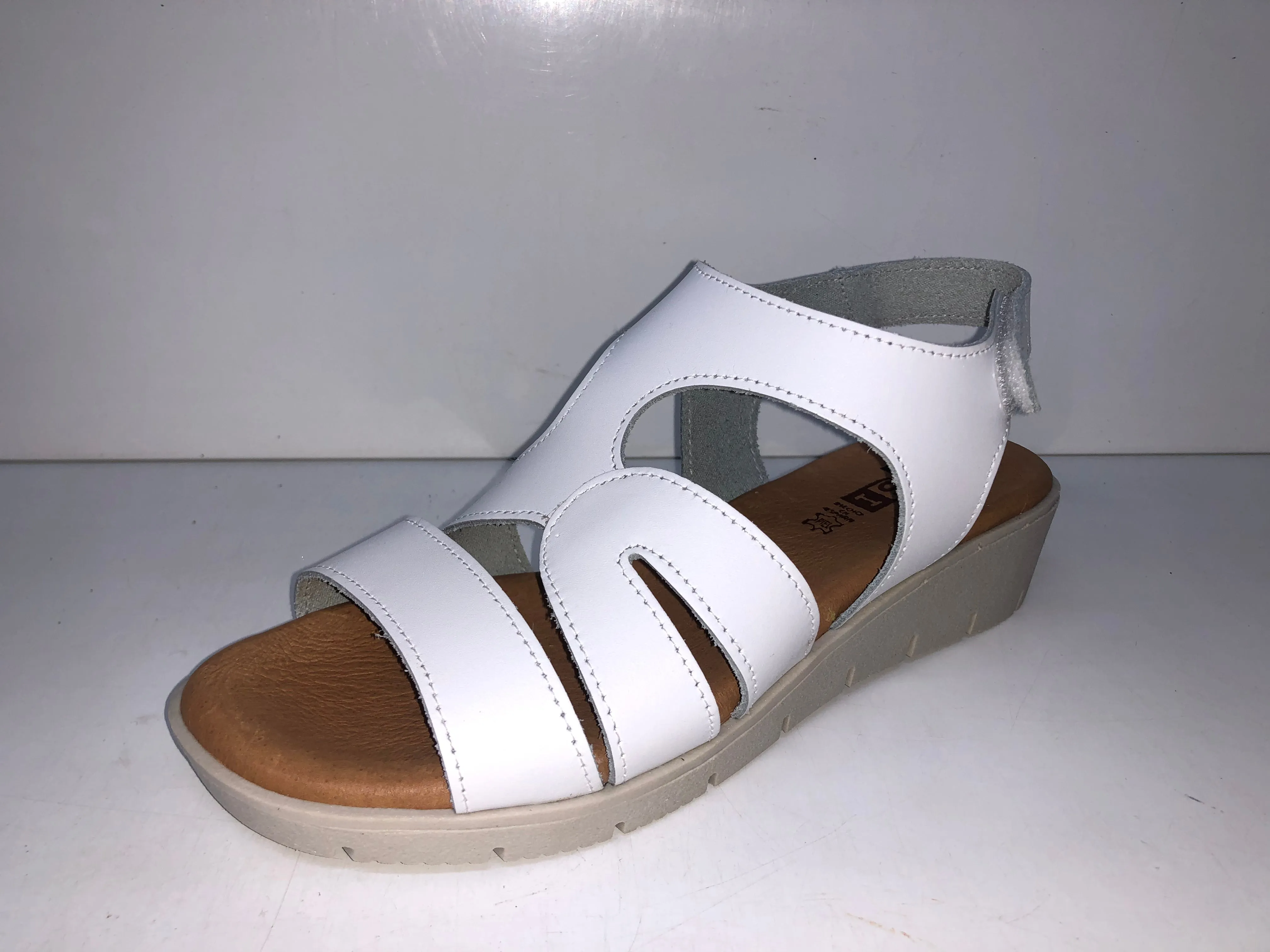 M 350 MILA WHITE