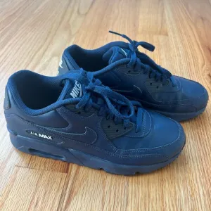 Nike Air Max 90 Navy Blue Sneakers 6.5Y