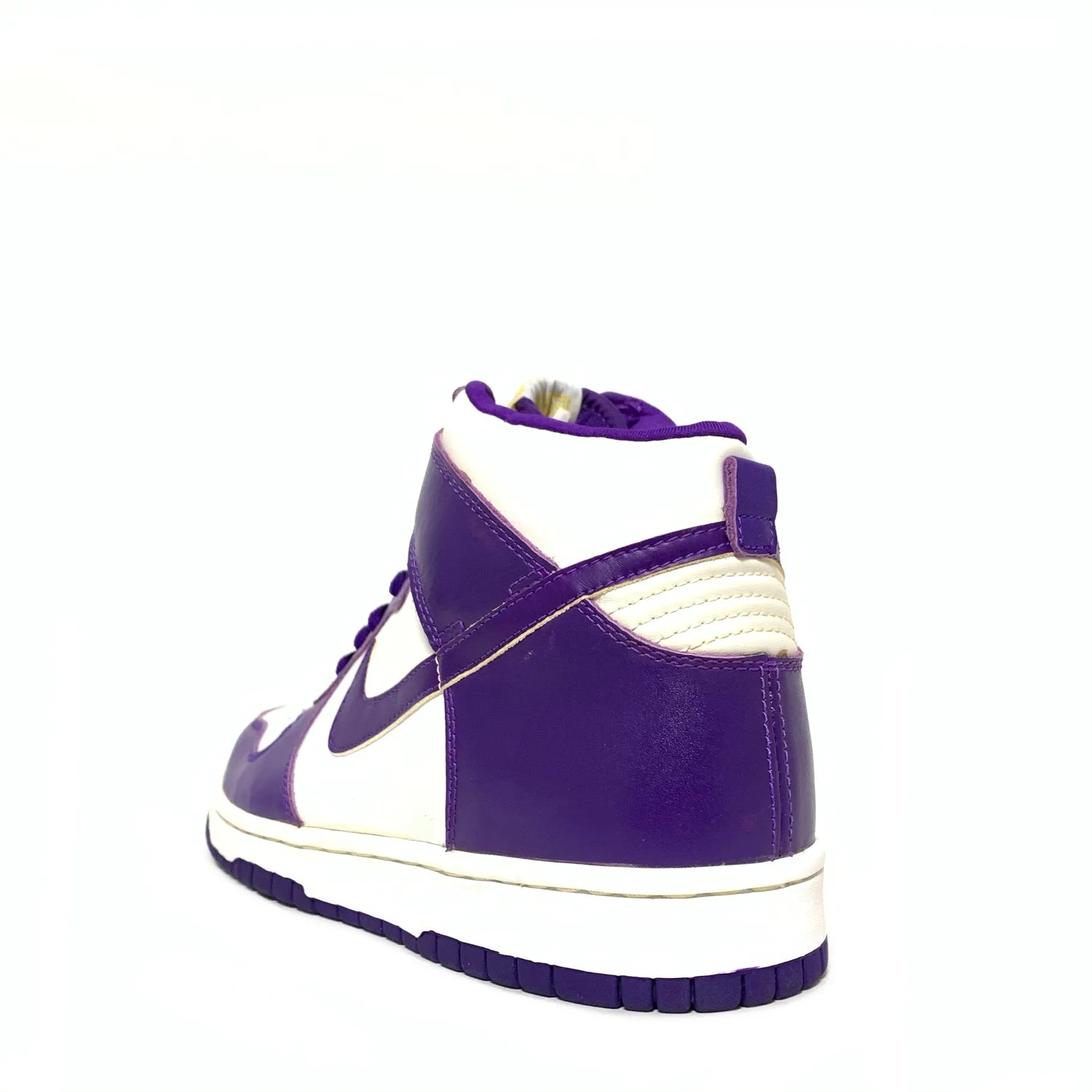NIKE DUNK HIGH LE CITY ATTACK
