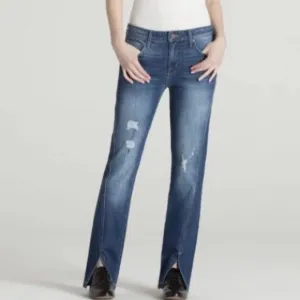 NWT Parker Smith fabulous distressed jeans. So great and classy.