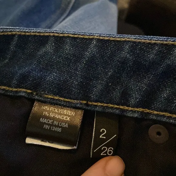NWT Parker Smith fabulous distressed jeans. So great and classy.