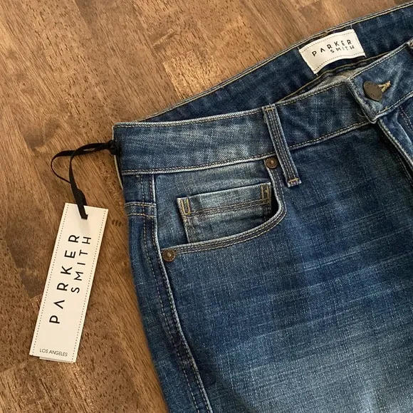 NWT Parker Smith fabulous distressed jeans. So great and classy.