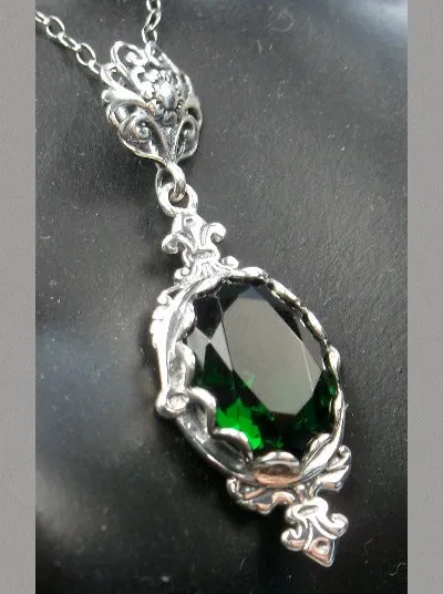 P18, Pin Pendant, Stylish Victorian Jewelry Design#P18