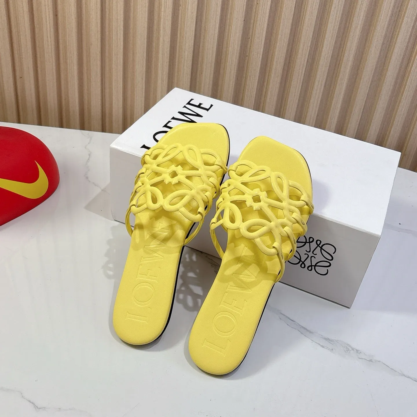 Petal Anagram Slide in Yellow Soft Calfskin 273742
