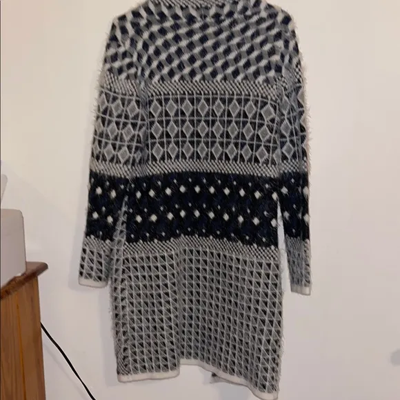 🤎Piccadilly Black and Grey Patterned Fuzzy Warm Sweater