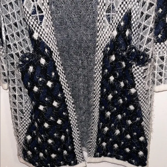 🤎Piccadilly Black and Grey Patterned Fuzzy Warm Sweater