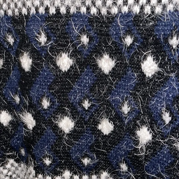 🤎Piccadilly Black and Grey Patterned Fuzzy Warm Sweater