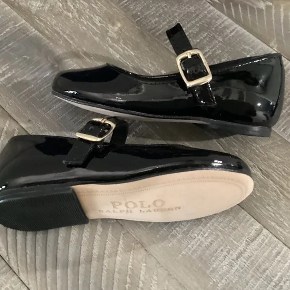 POLO RALPH LAUREN Toddler Girls Kinslee Leather Flats, size 4