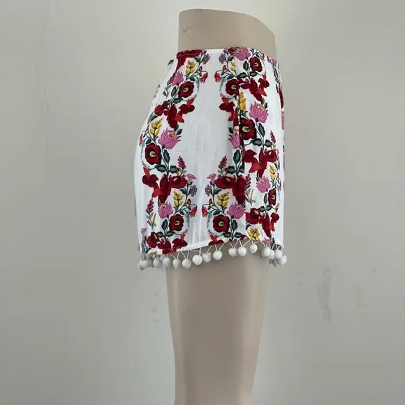 Show Me Your Mumu Sawyer Pom Pom Shorts w/pockets