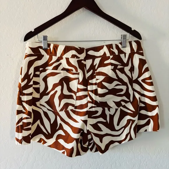 SPANX On-the-Go Printed Shorts, 4&quot; Stylish Zebra Print Women's Shorts Size XL