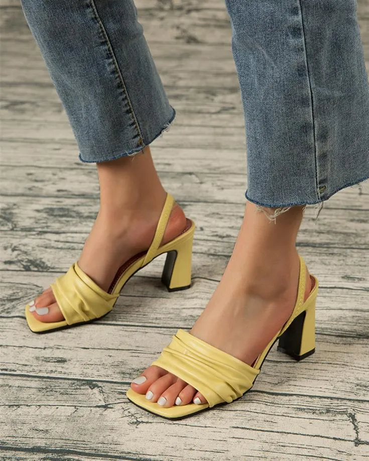 Square Toe Strap Back Sandals - Yellow