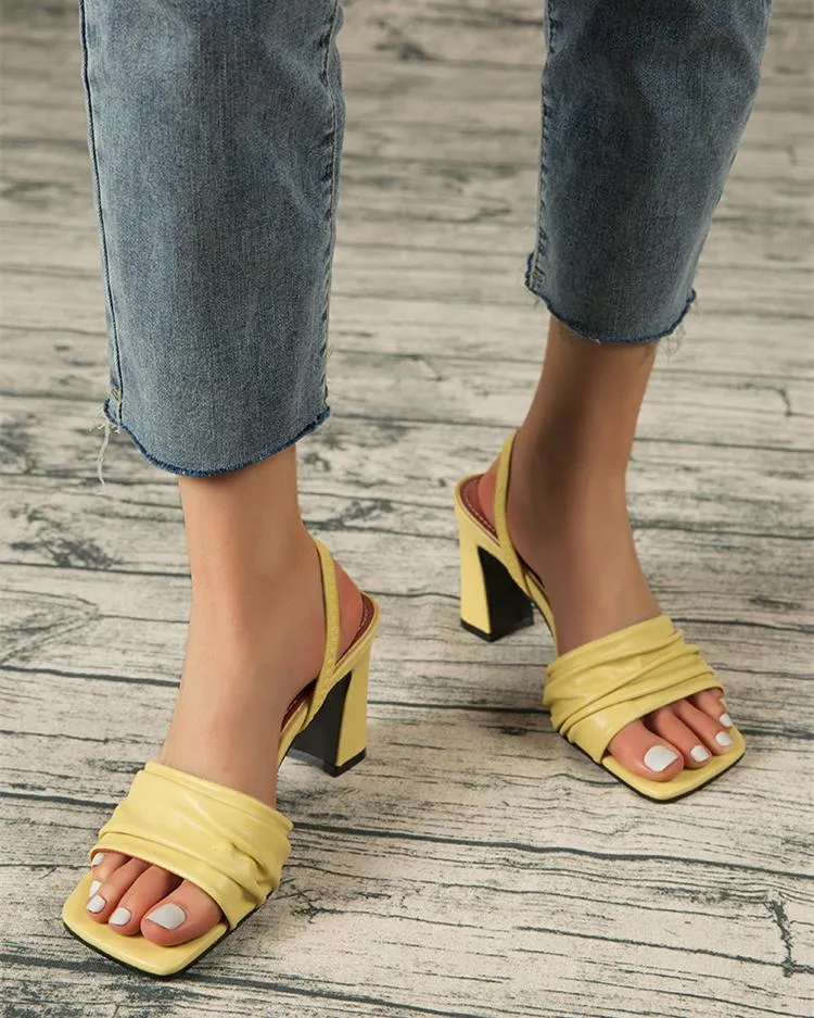Square Toe Strap Back Sandals - Yellow
