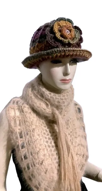 THE BROWN ÑUSTA  (an Inca princess in Quechua) HAT, handmade beanie, crochet hat, woman's size, cloché hat.