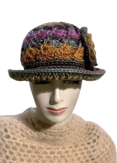 THE BROWN ÑUSTA  (an Inca princess in Quechua) HAT, handmade beanie, crochet hat, woman's size, cloché hat.