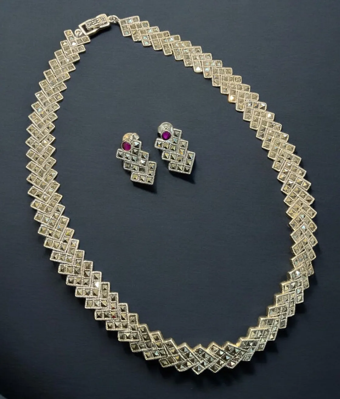 The Edgy Chic Silver Marcasite Necklace & Earrings (Red)