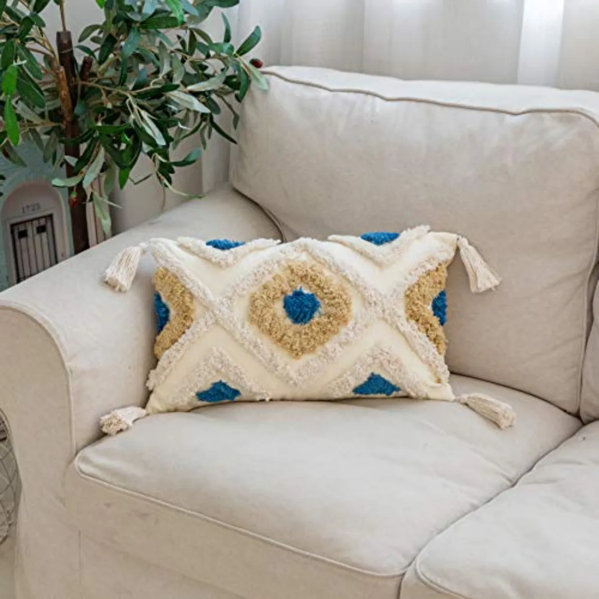 Tufted Western Boho Lumbar Pillow Cover