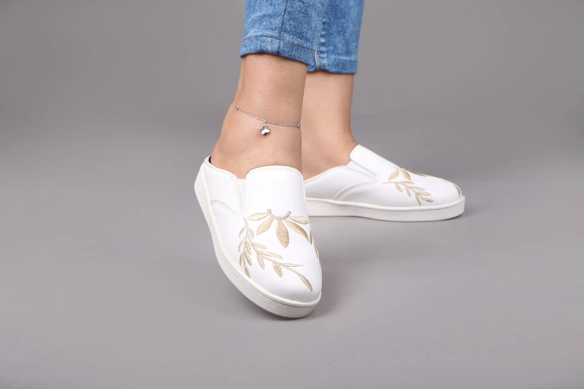Women's Sneakers 4011M