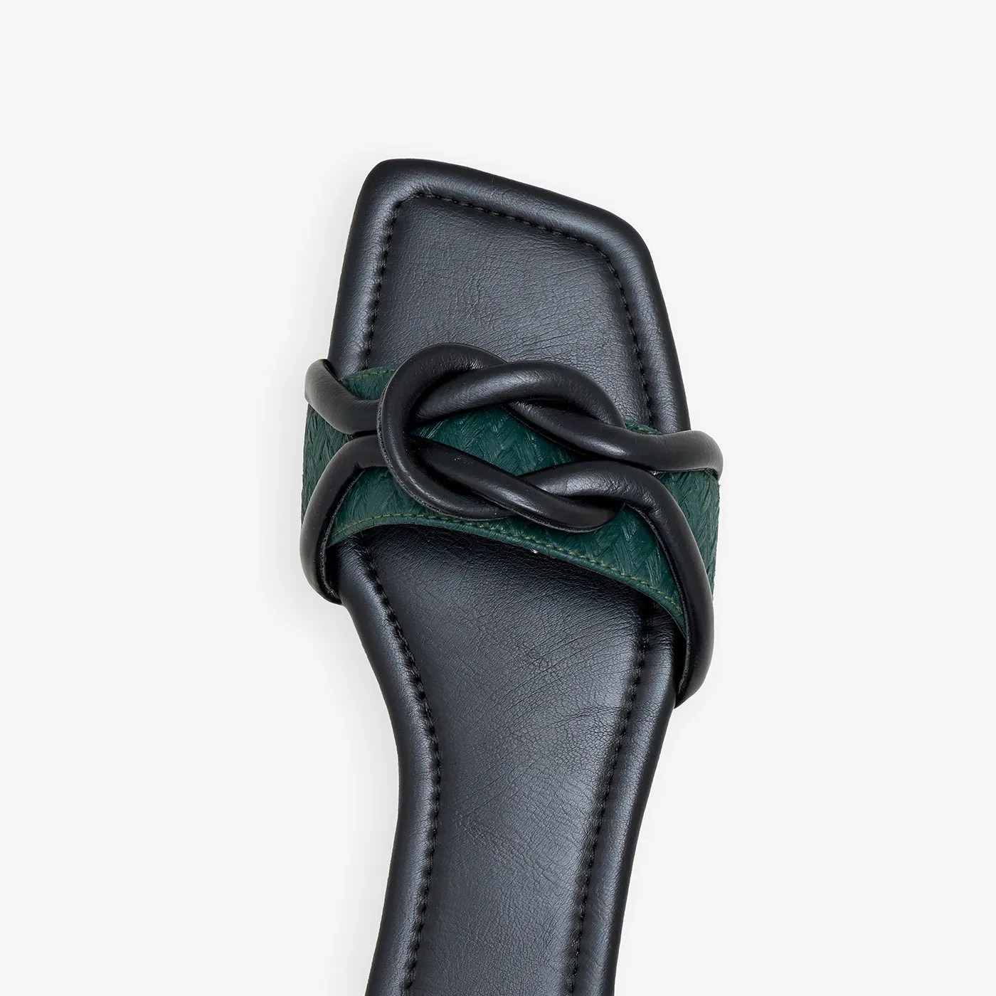 Women's Twisted Knot Flats