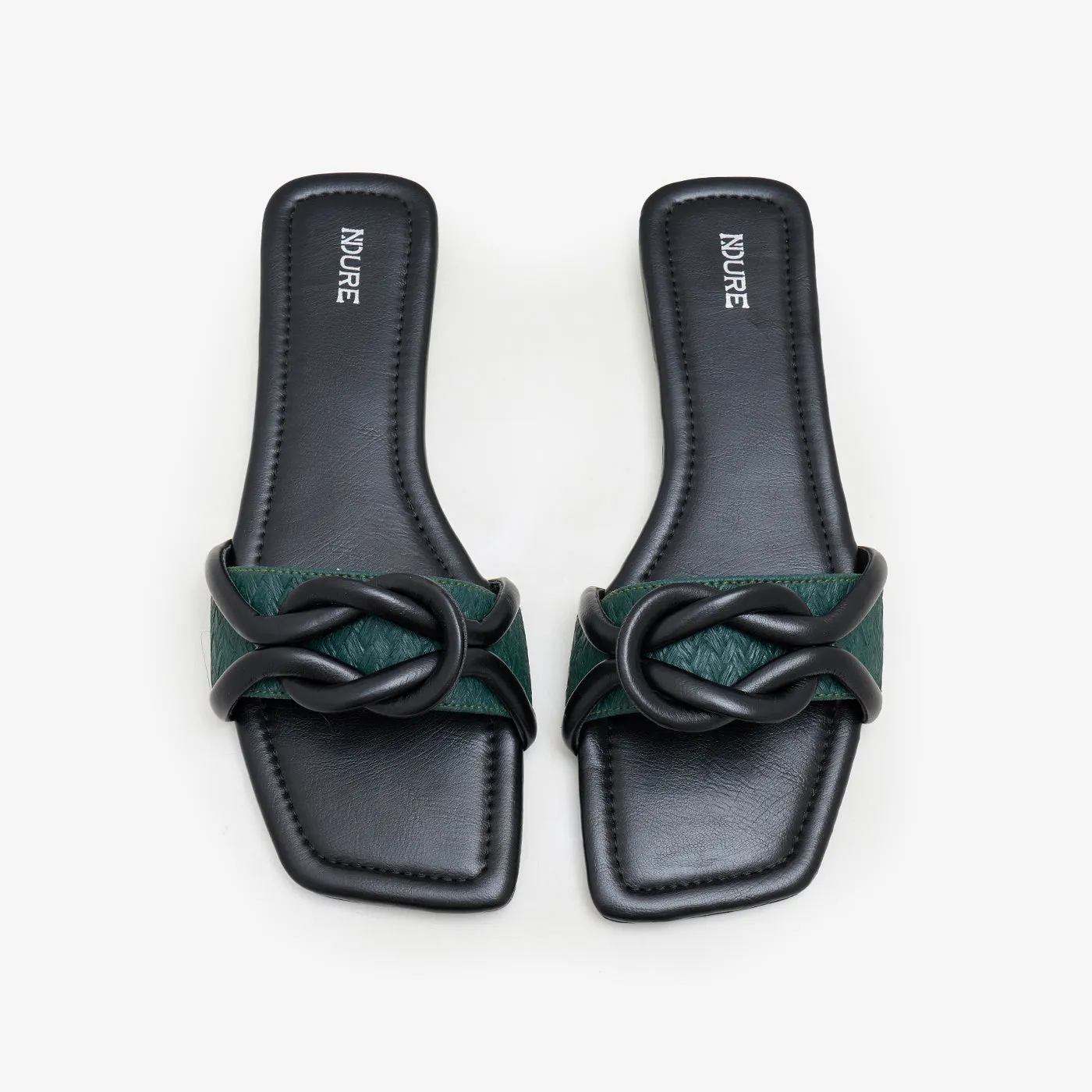Women's Twisted Knot Flats